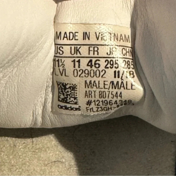 Preloved Mens Samba OG in Beige. 11.5 US. 11 UK. 46 FR. - Picture 4 of 6